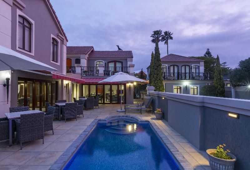 Villa Tuscana By Mantis พอร์ตเอลิซาเบธ ภายนอก รูปภาพ