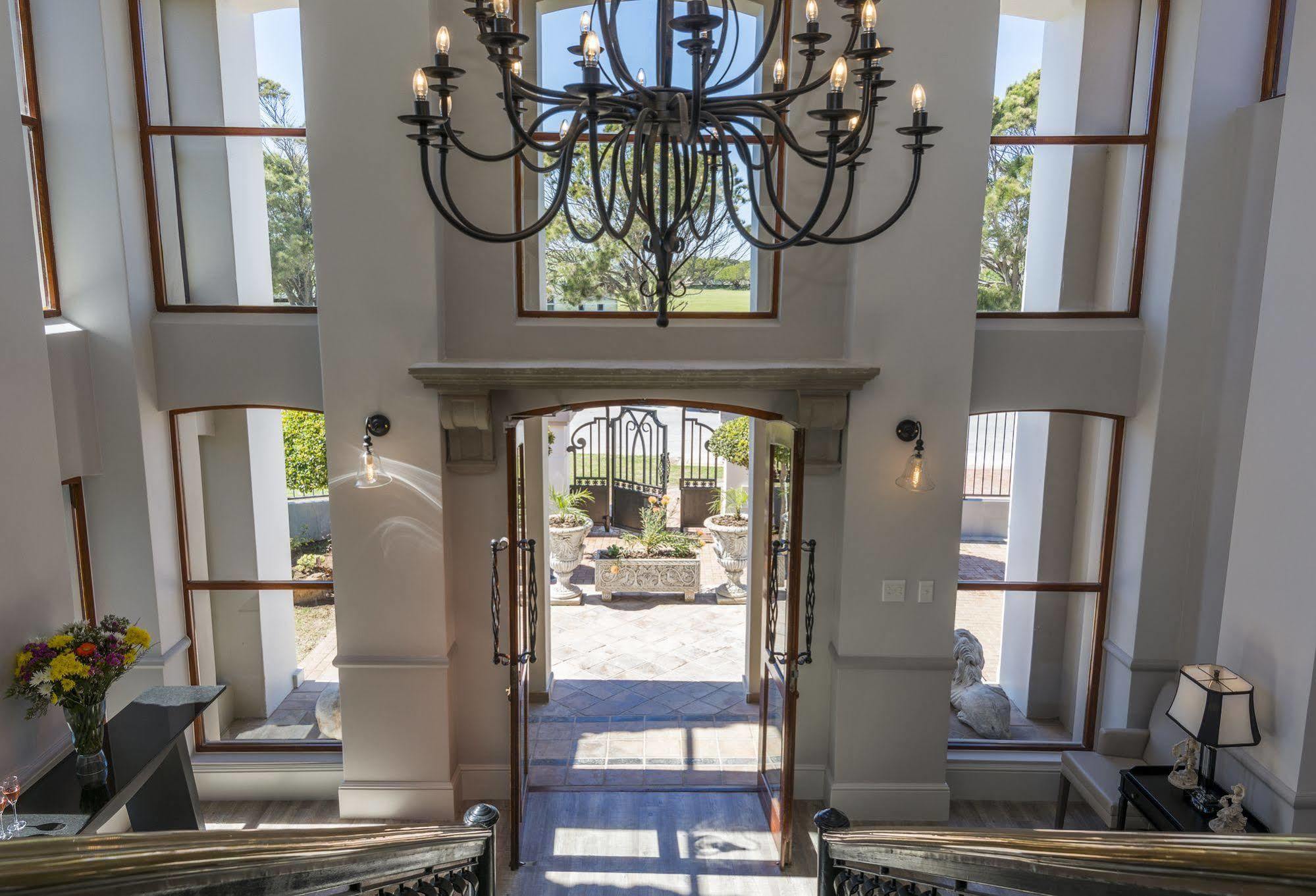 Villa Tuscana By Mantis พอร์ตเอลิซาเบธ ภายนอก รูปภาพ