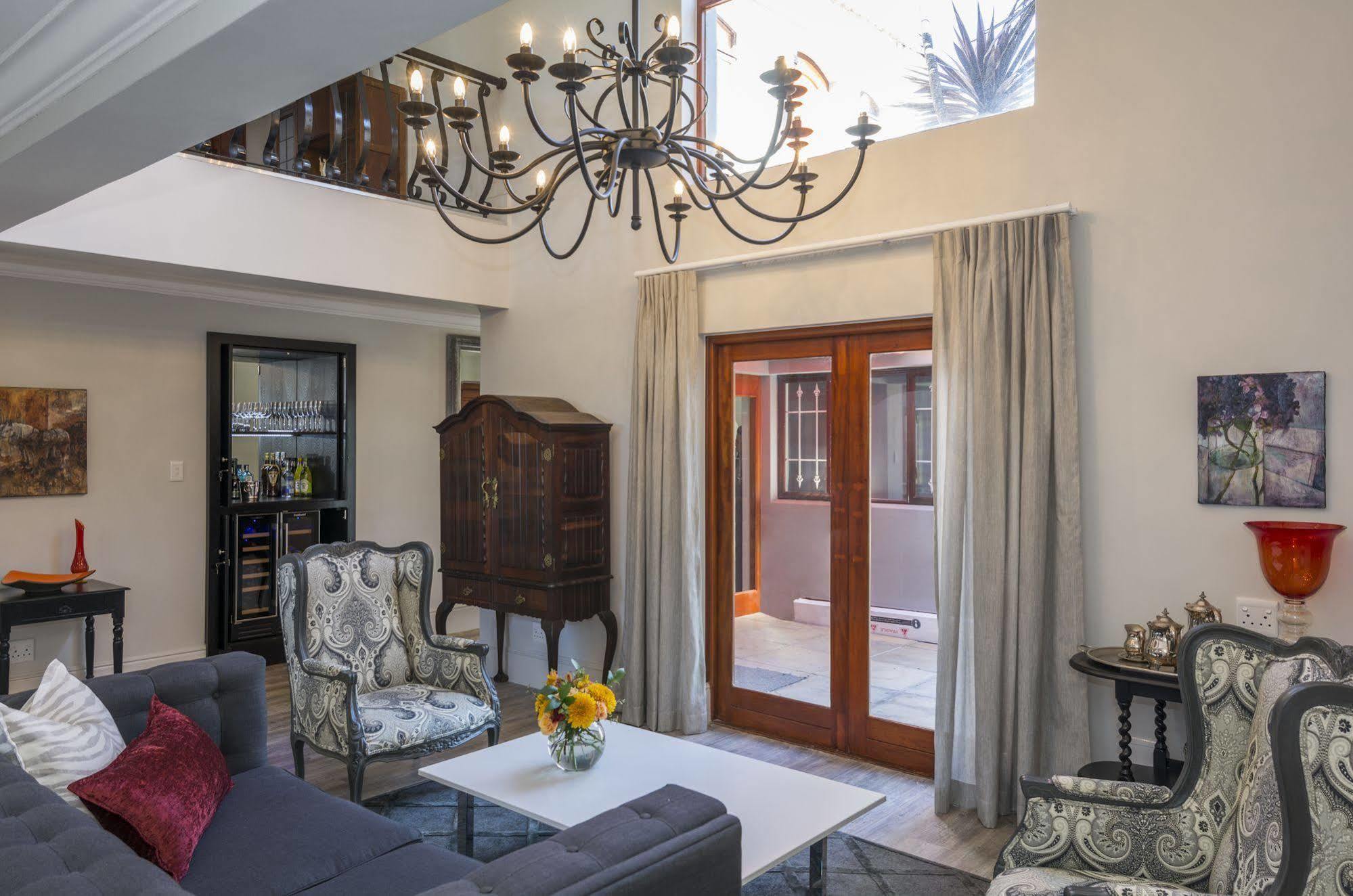 Villa Tuscana By Mantis พอร์ตเอลิซาเบธ ภายนอก รูปภาพ